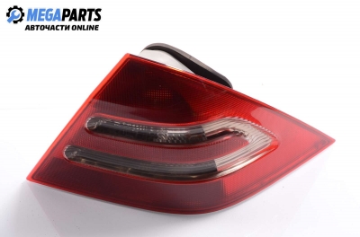 Tail light for Mercedes-Benz C-Class 203 (W/S/CL) 2.0 Kompressor, 163 hp, sedan, 2000, position: right